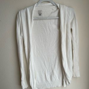 Women’s xs/ white cardigan / a new day